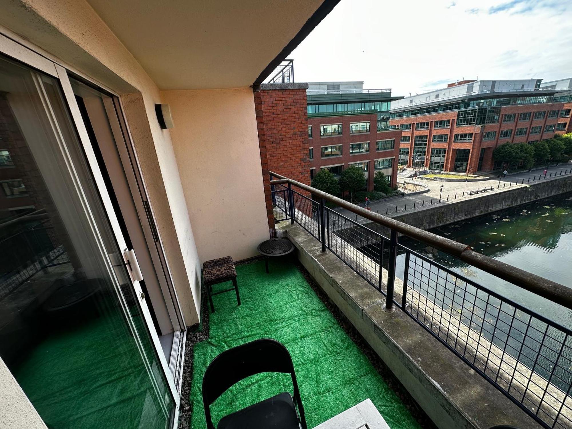 Customhouse Balcony View, Dublin 1 Hotel Kültér fotó